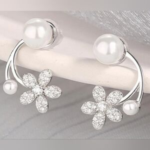 Silver Zinc Alloy Rhinestone Flower & Faux Pearl Decor 0.75" Earring Jacket